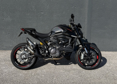 DUCATI MONSTER +