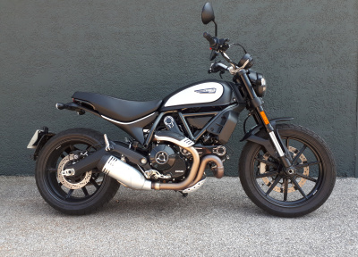 DUCATI SCRAMBLER 800 DARK