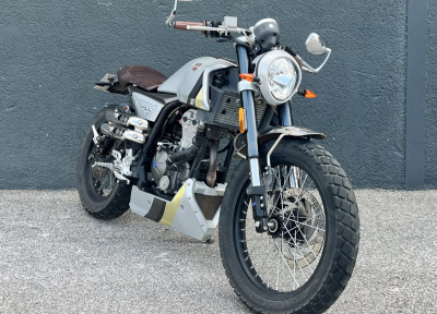 FB MONDIAL HPS 125 HIPSTER