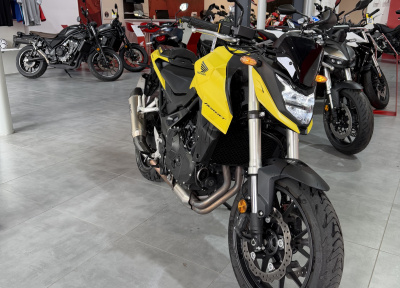 HONDA CB 750 HORNET