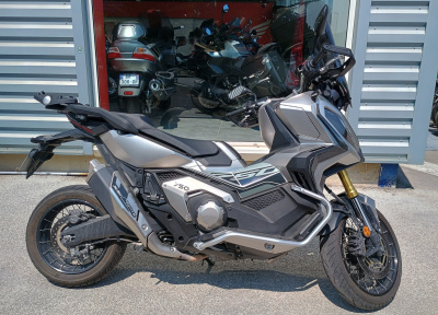 HONDA X-ADV