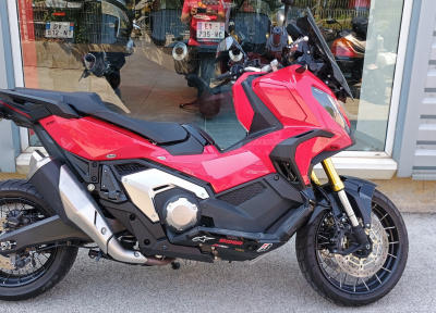 HONDA X-ADV