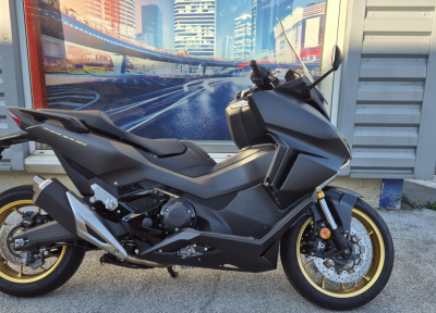 HONDA NSS FORZA 750