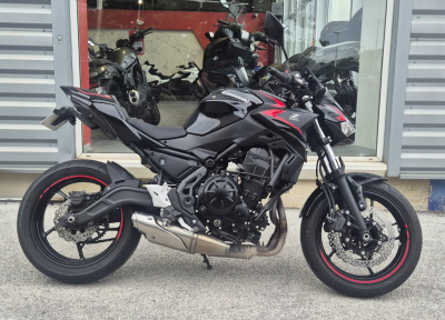 KAWASAKI Z 650 (47.5CV)