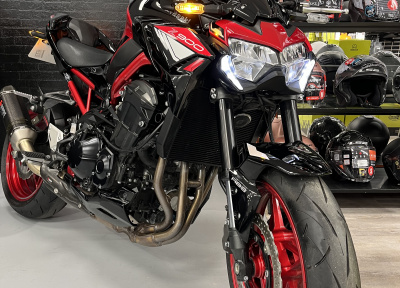 KAWASAKI Z 900