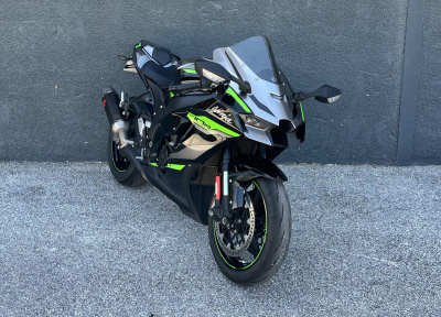 KAWASAKI ZX-10R