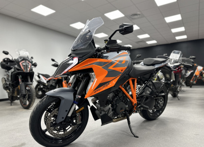 KTM 1290 SUPER DUKE GT