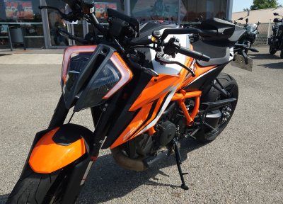 KTM 1290 SUPER DUKE R