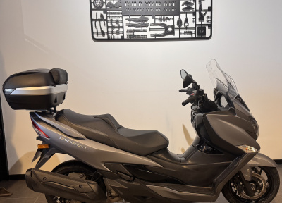 SUZUKI BURGMAN 400