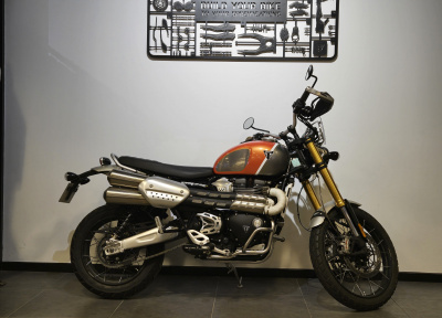 TRIUMPH SCRAMBLER 1200 XE