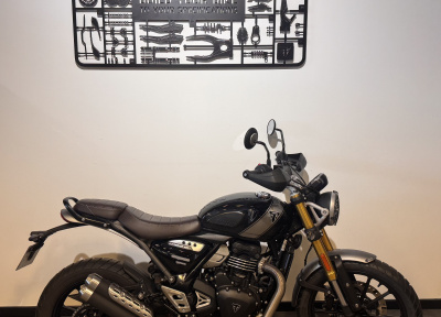 TRIUMPH SCRAMBLER 400 X
