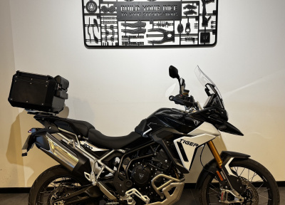 TRIUMPH TIGER 900 RALLY PRO