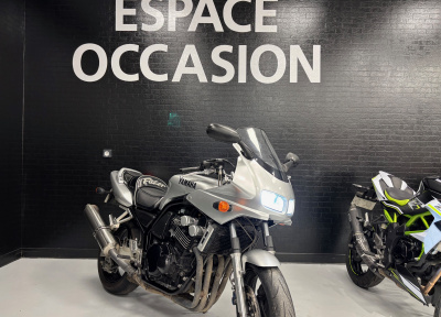 YAMAHA FZ6 600 FAZER