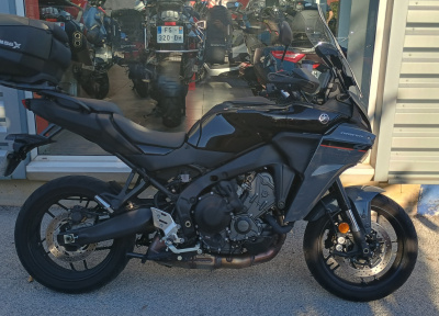 YAMAHA TRACER 9 Y-AMT