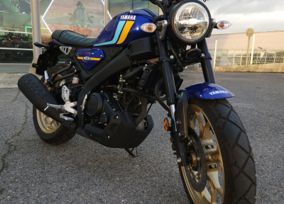 YAMAHA XSR 125