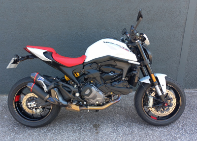 DUCATI MONSTER +