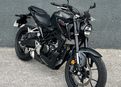 HONDA CB 125  R