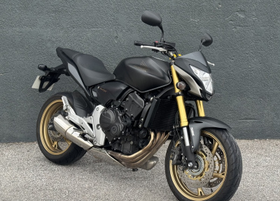 HONDA CB 600 F HORNET