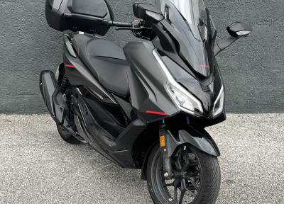 HONDA FORZA 350 SMART TOPBOX SPECIAL EDITION