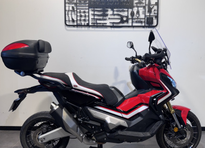 HONDA X-ADV 750