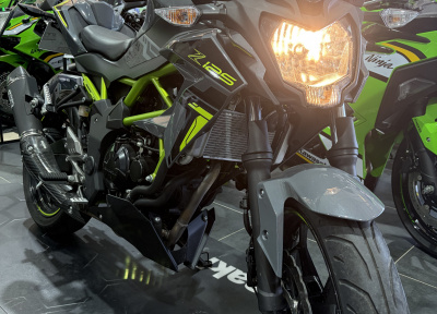 KAWASAKI Z-125