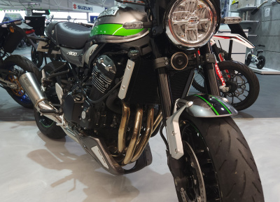 KAWASAKI Z 900 RS