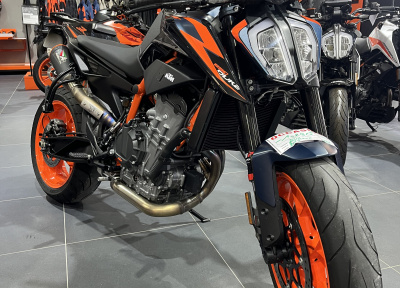 KTM 890 DUKE R