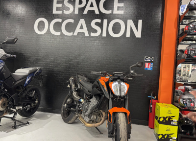 KTM 890 DUKE