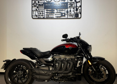 TRIUMPH ROCKET 3 R STORM