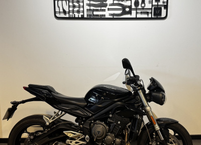 TRIUMPH STREET TRIPLE 765 S 