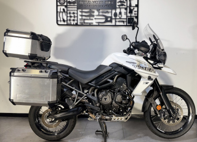 TRIUMPH TIGER 800 XCA