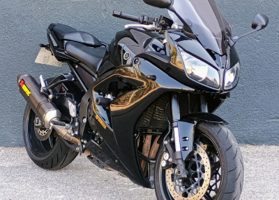 YAMAHA FZ1 FAZER 1000