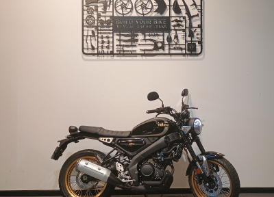 YAMAHA XSR 125 LEGACY