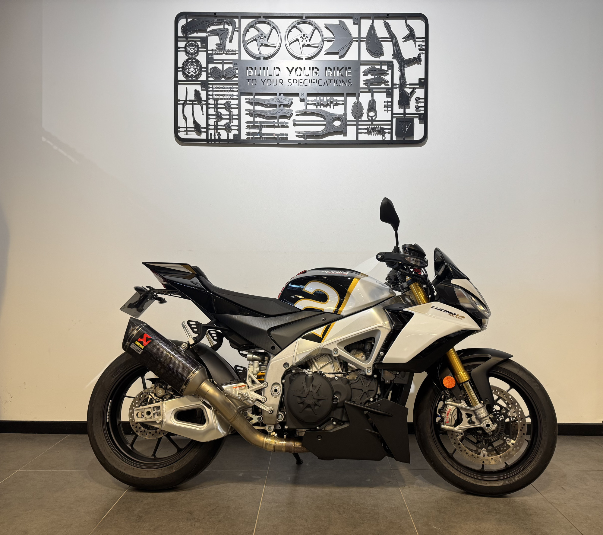 APRILIA TUONO 1100 V4 FACTORY