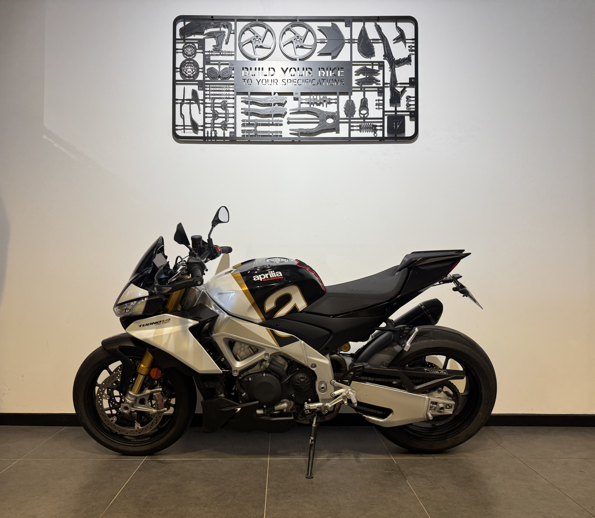APRILIA TUONO 1100 V4 FACTORY