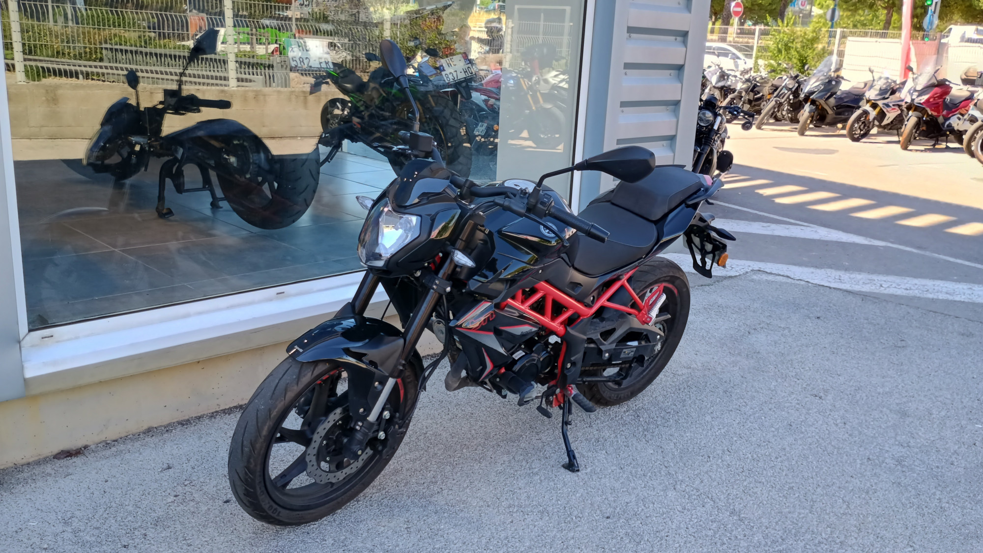 BENELLI BN 125