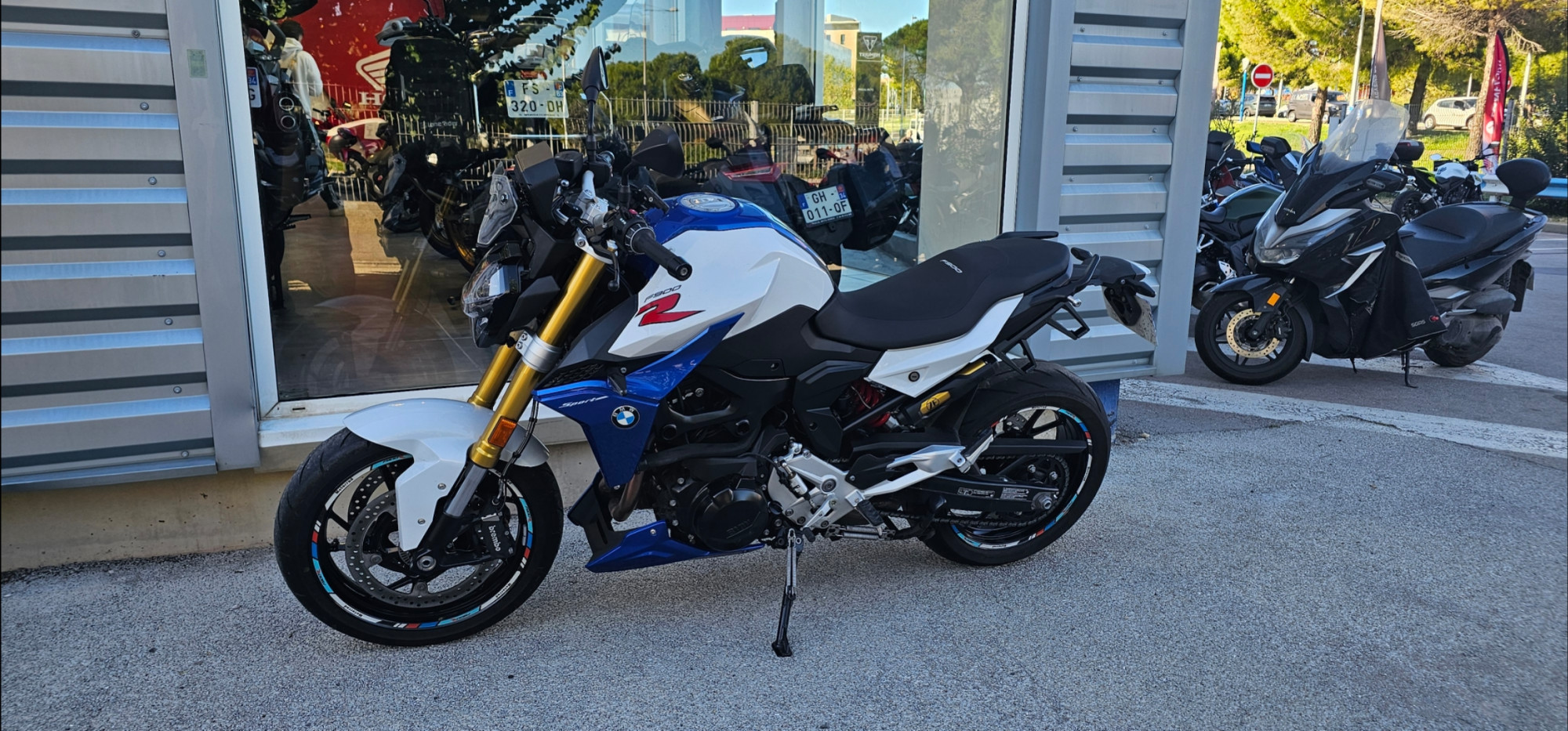 BMW F 900 R