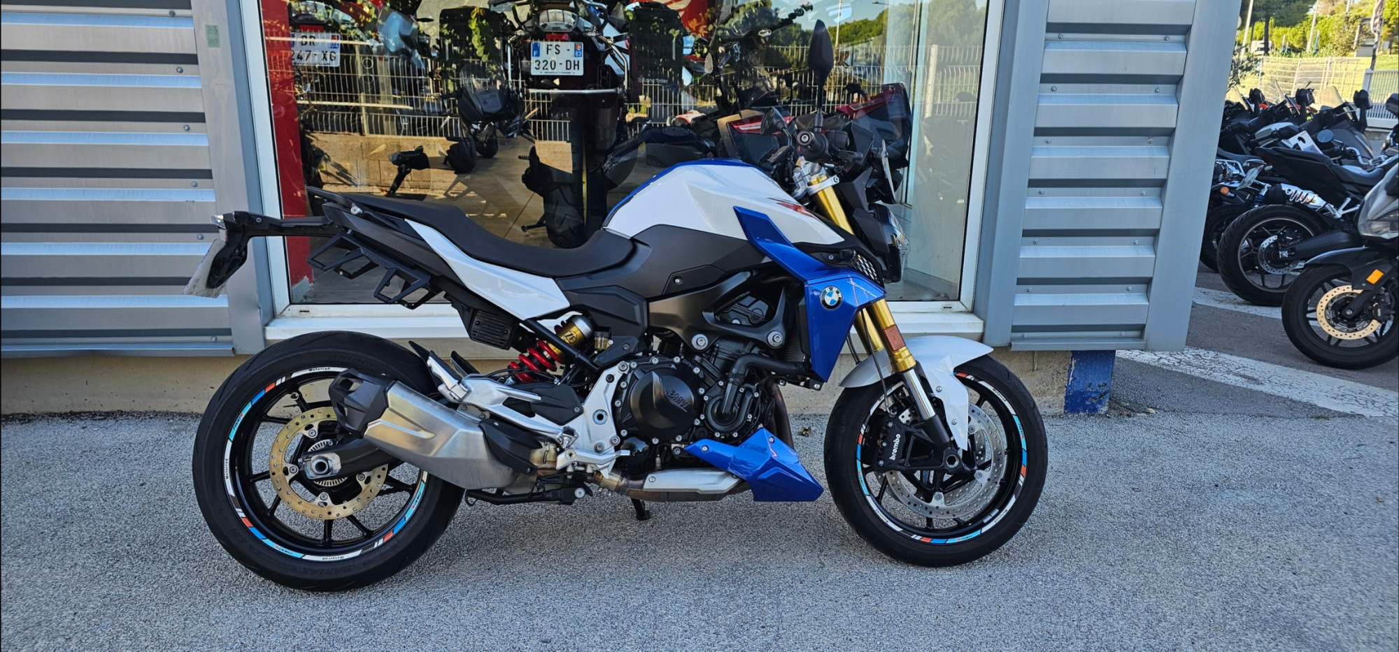 BMW F 900 R