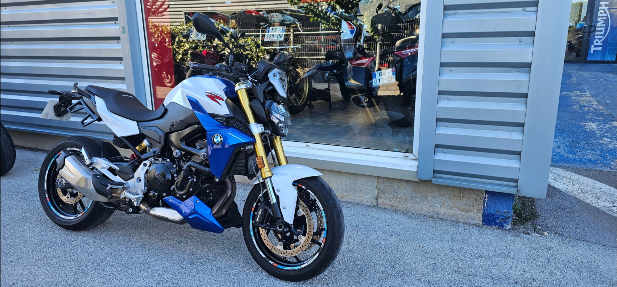 BMW F 900 R