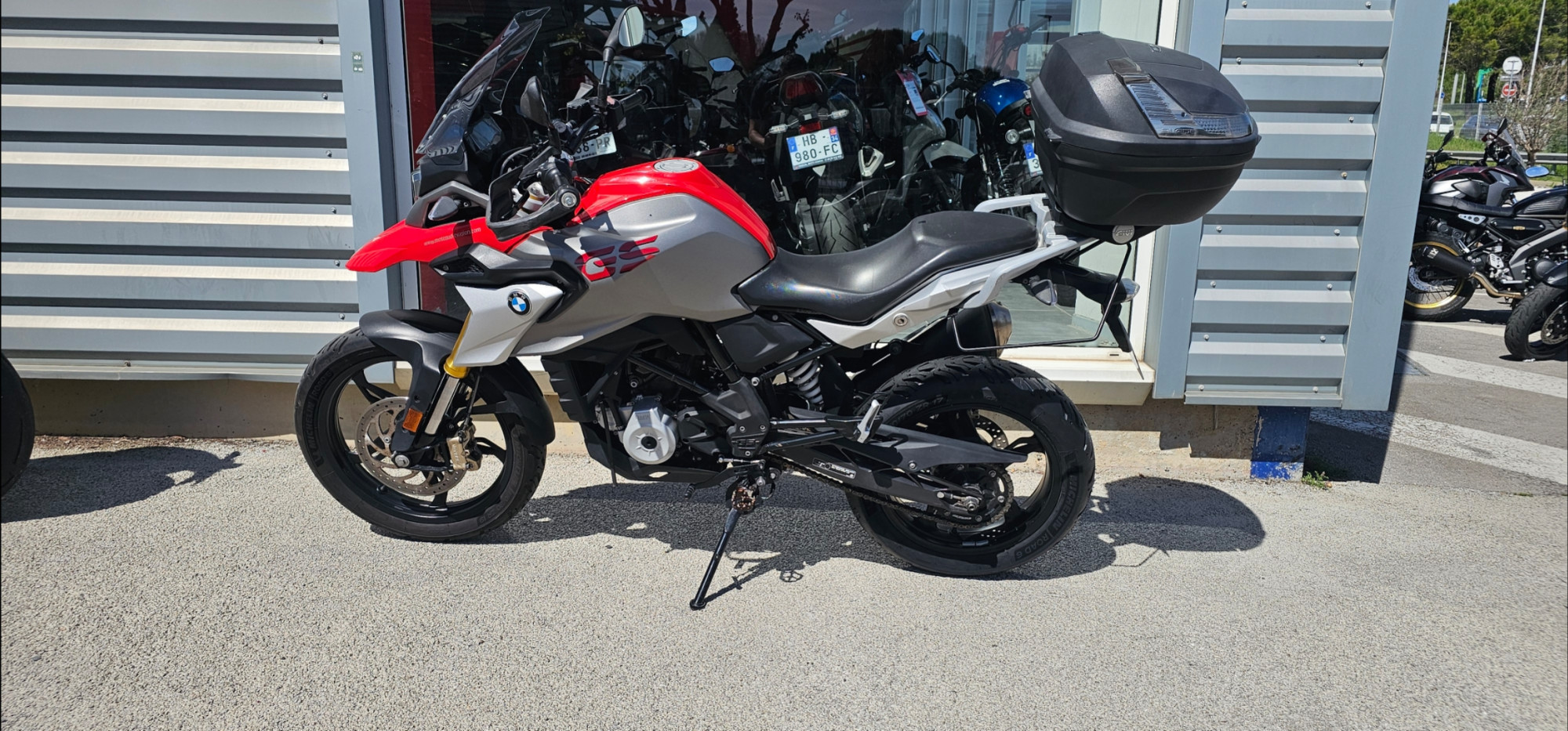 BMW G 310 R