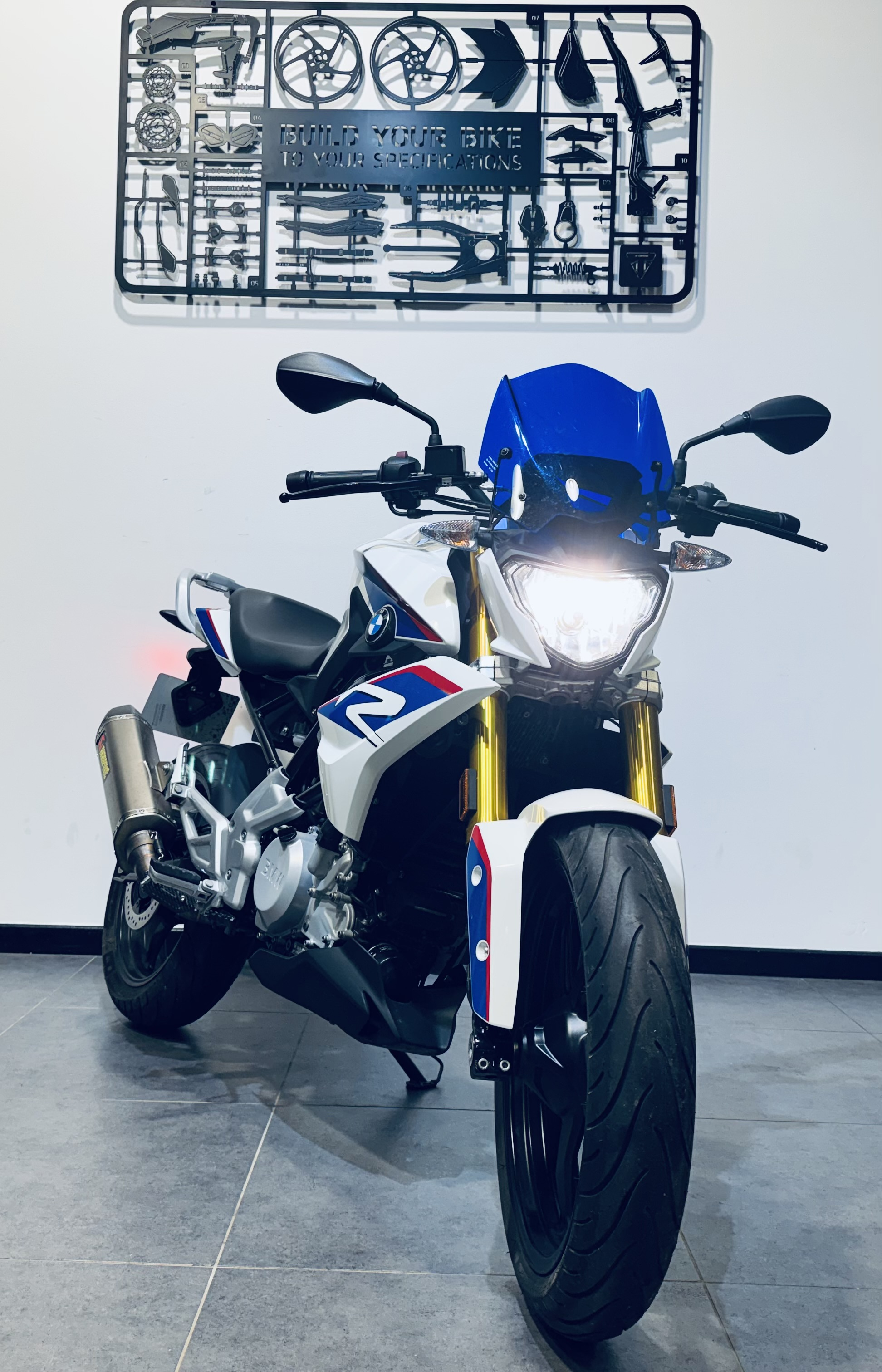 BMW G 310 R