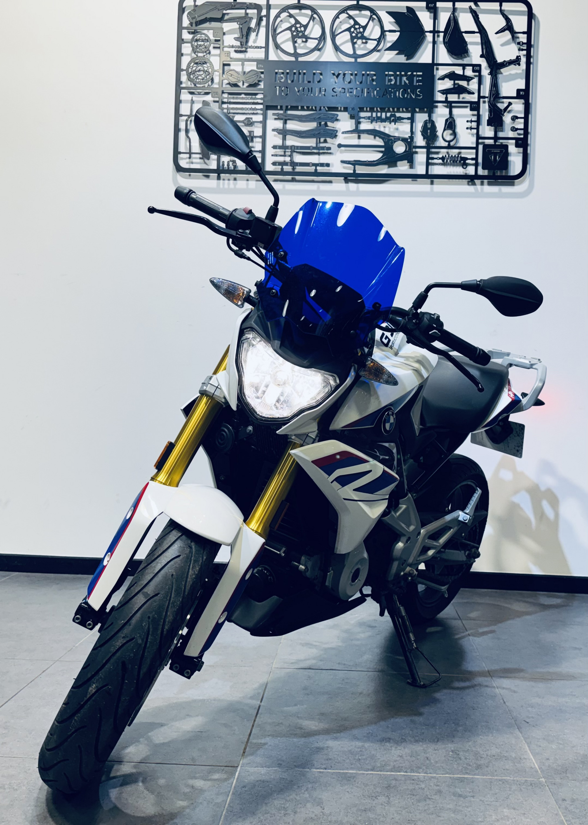 BMW G 310 R