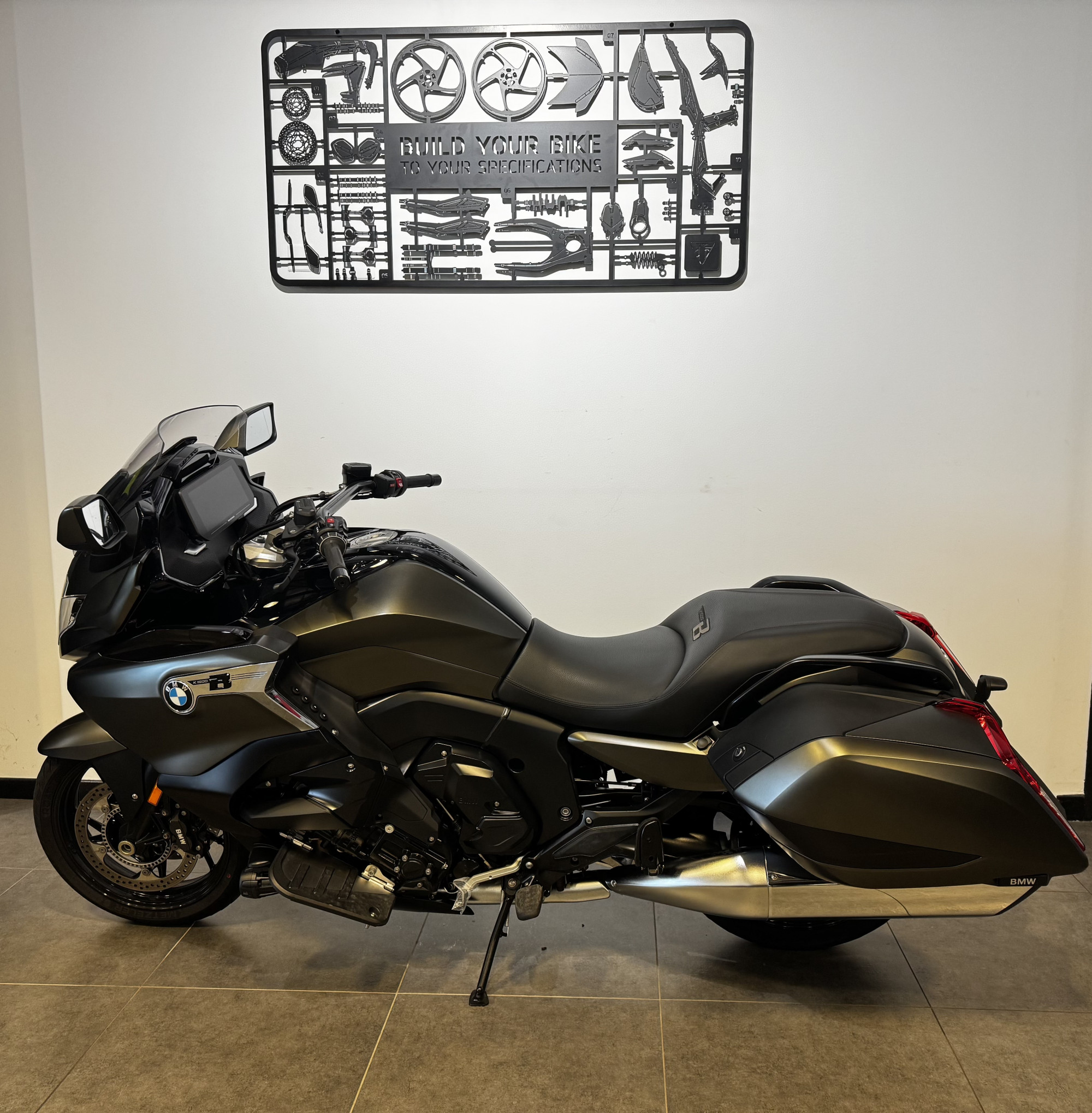 BMW K1600B