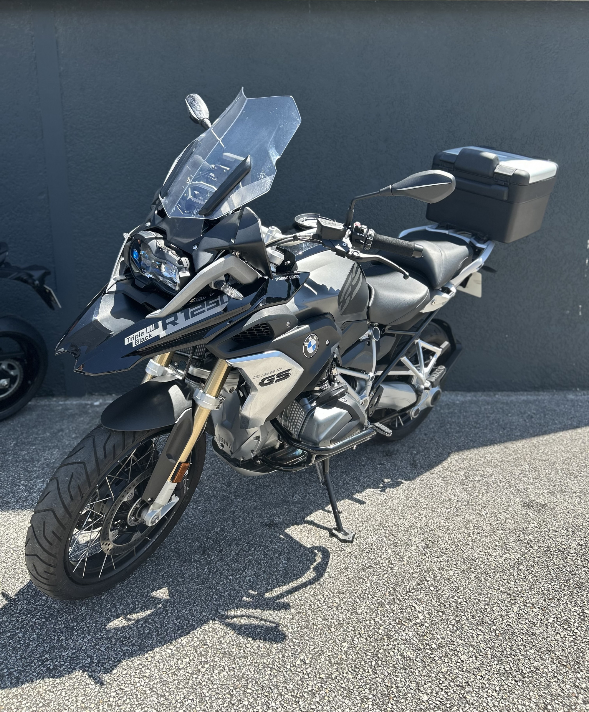 BMW R 1250 GS TRIPLE BLACK