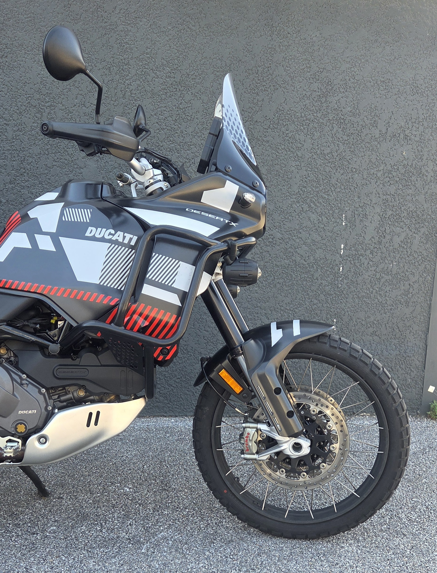 DUCATI DESERTX GREY SATURN GREY GP18