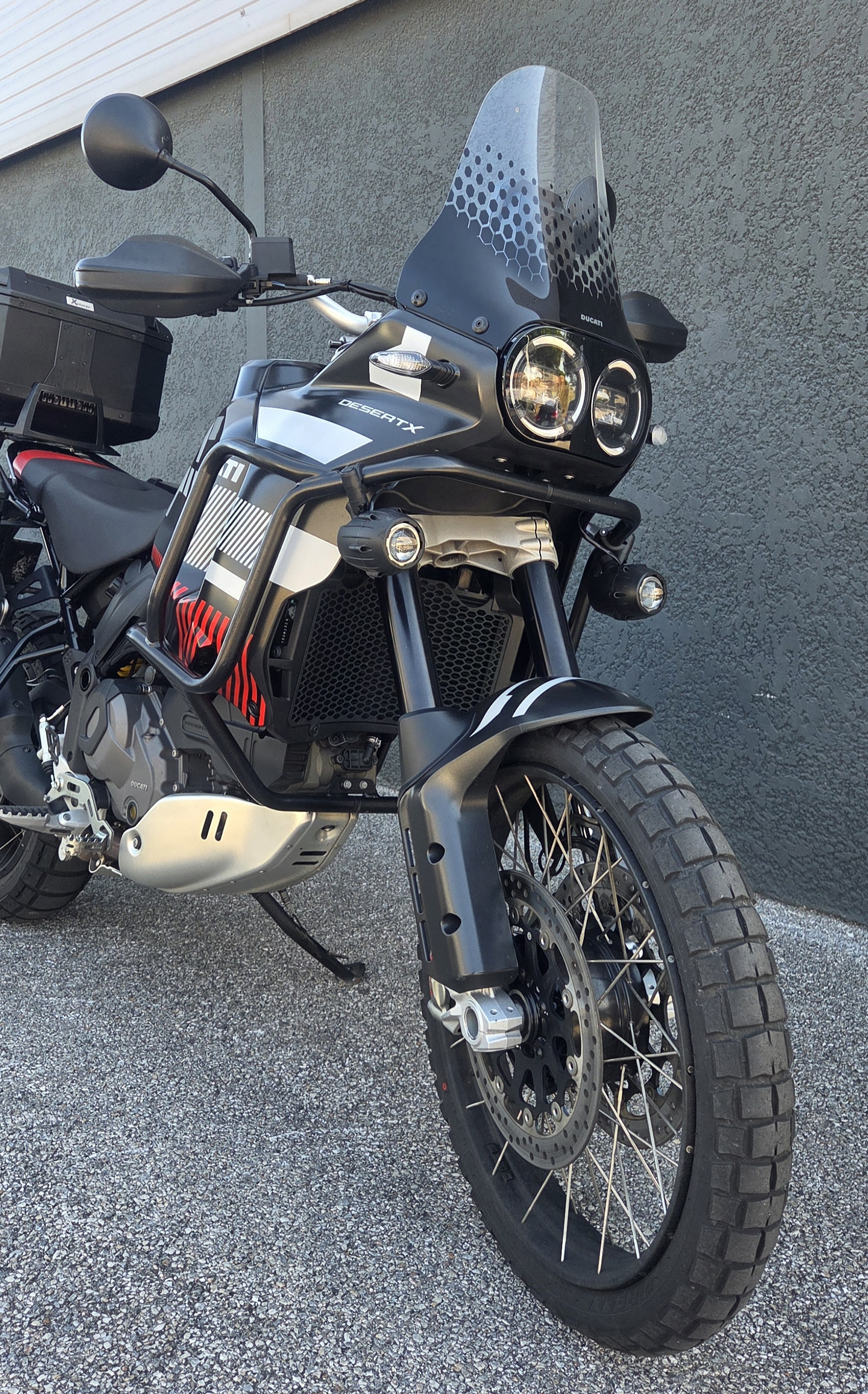 DUCATI DESERTX GREY SATURN GREY GP18
