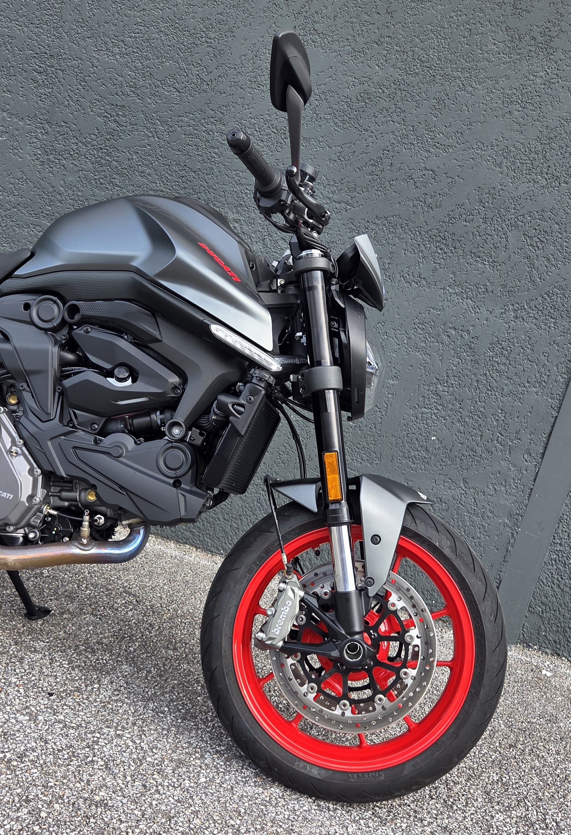 DUCATI MONSTER + 937