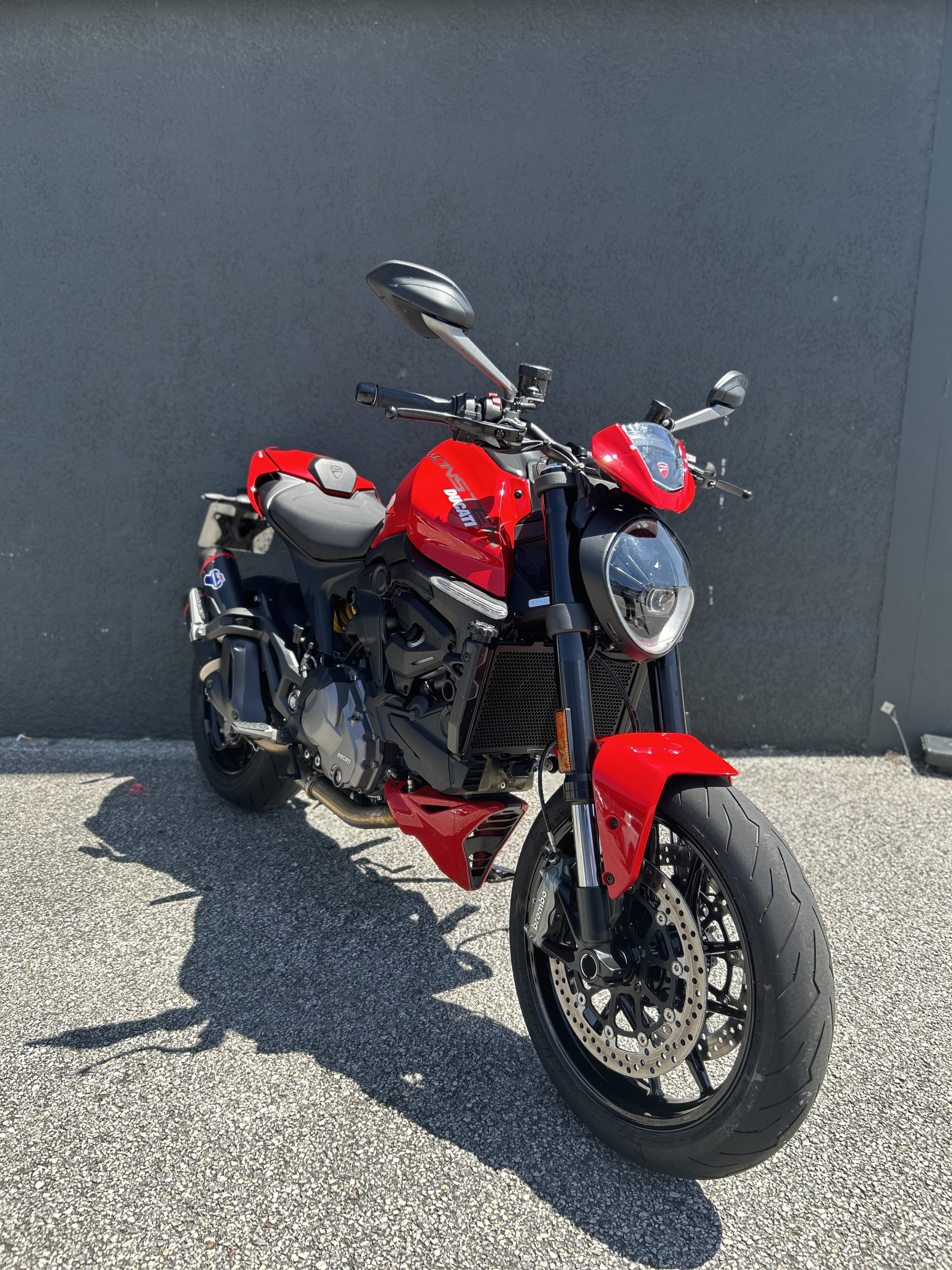 DUCATI MONSTER 937 +
