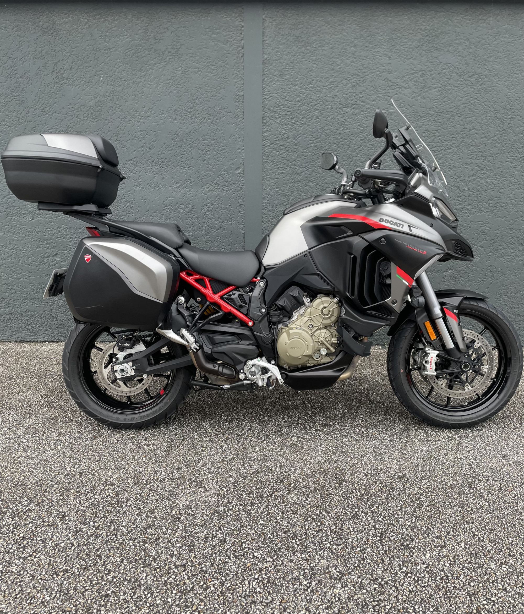 DUCATI MULTISTRADA V4 S GRAND TOUR