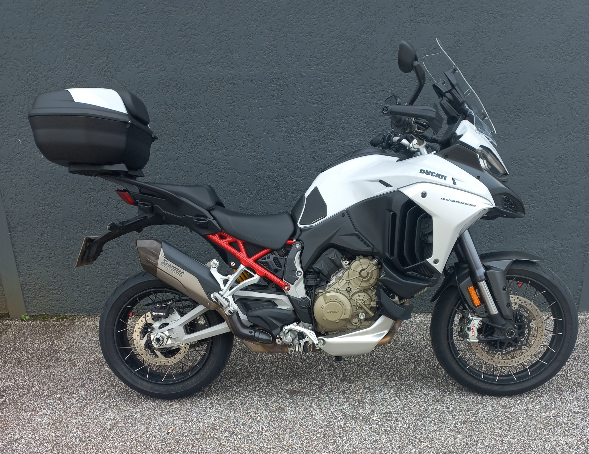 DUCATI MULTISTRADA V4S RADAR SPOKE WHEELS